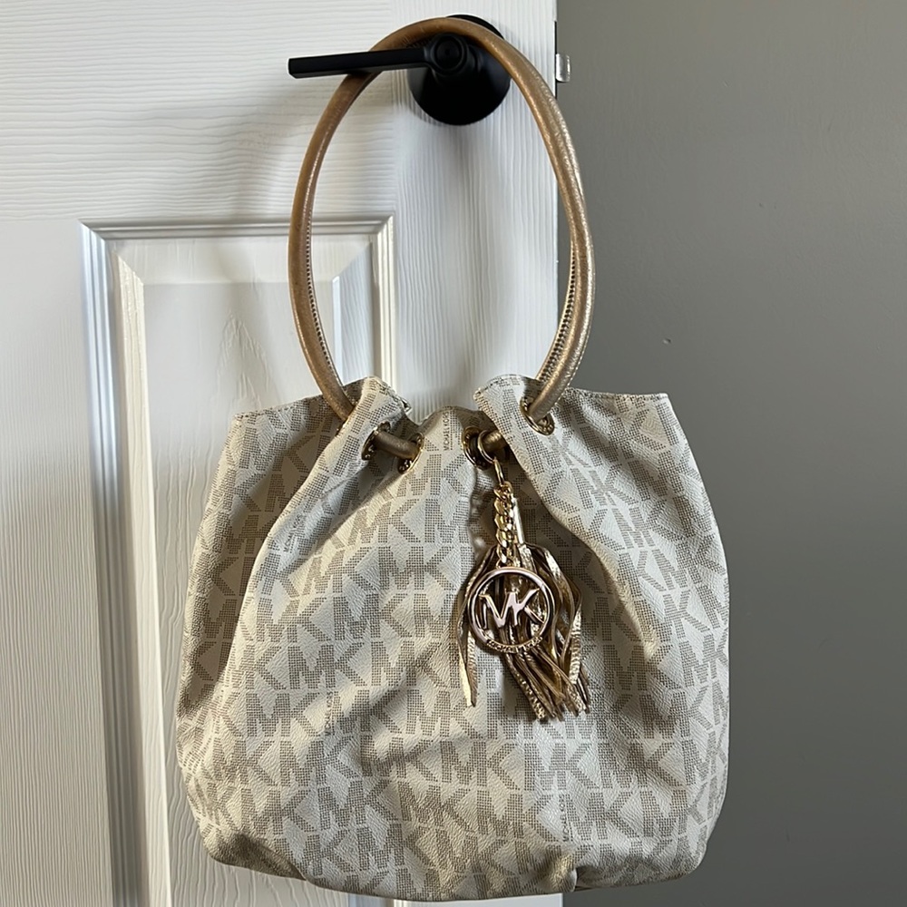Leather Michael Kors purse